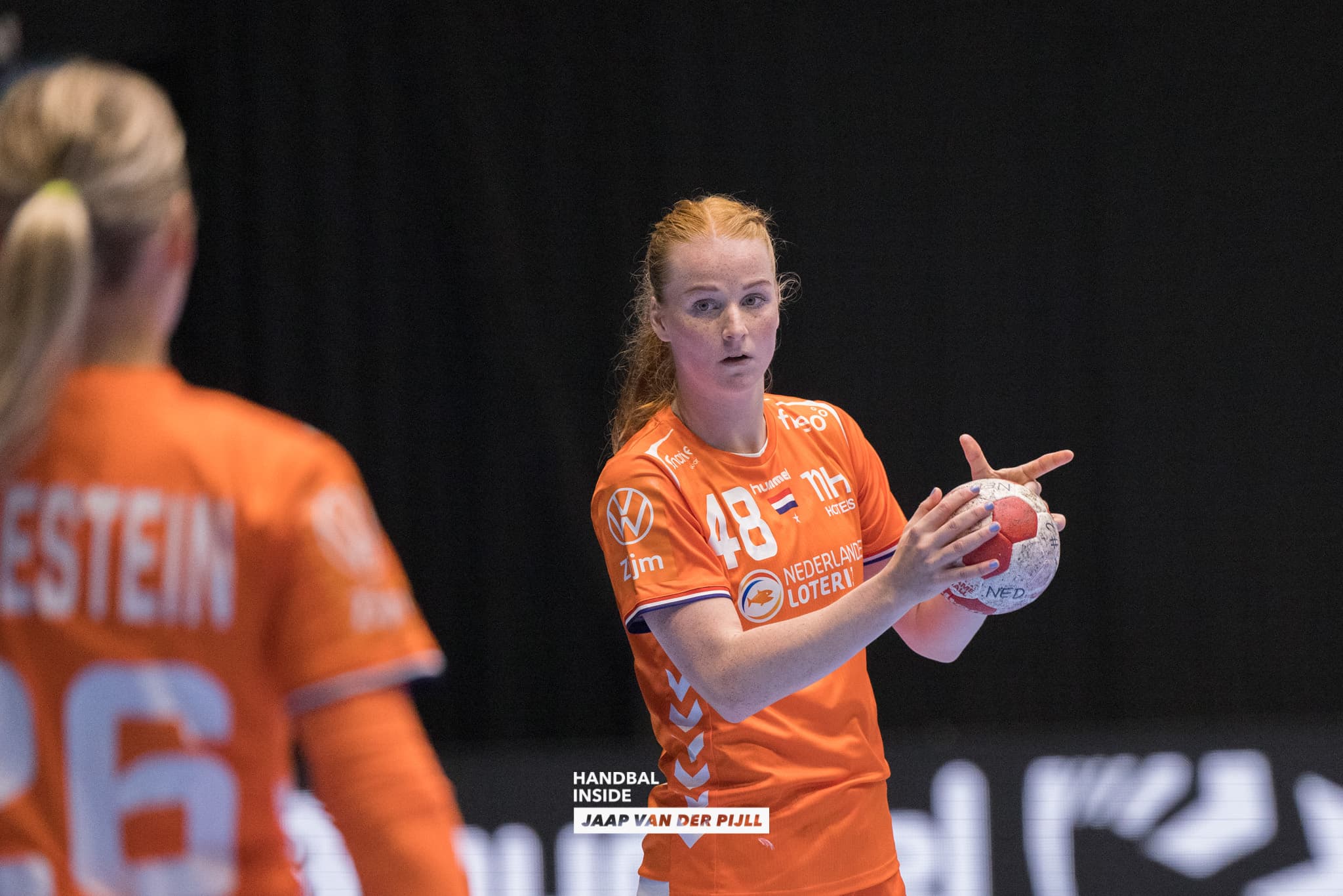 Dione Housheer Oranje