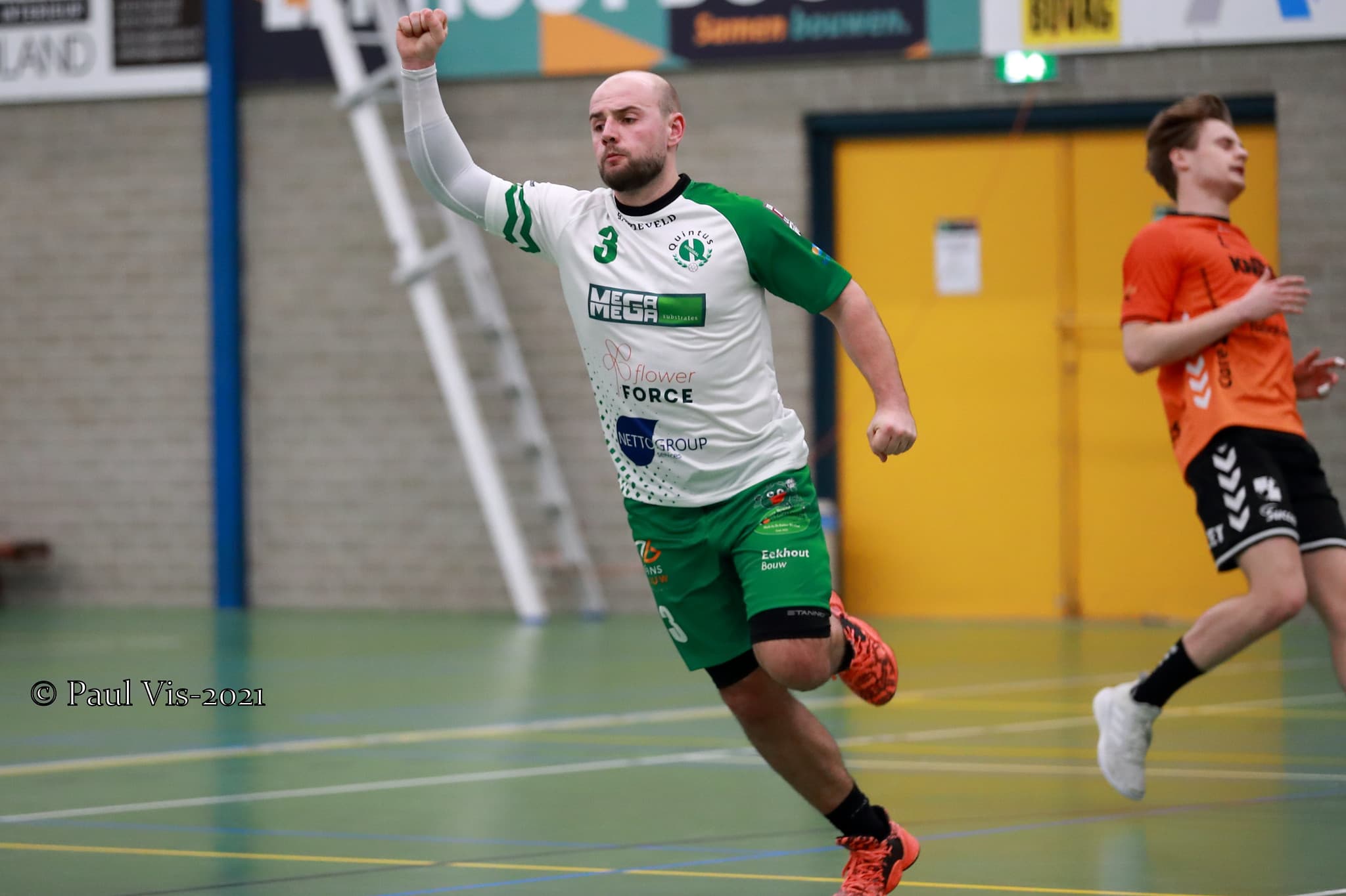 Troy Oranje Quintus