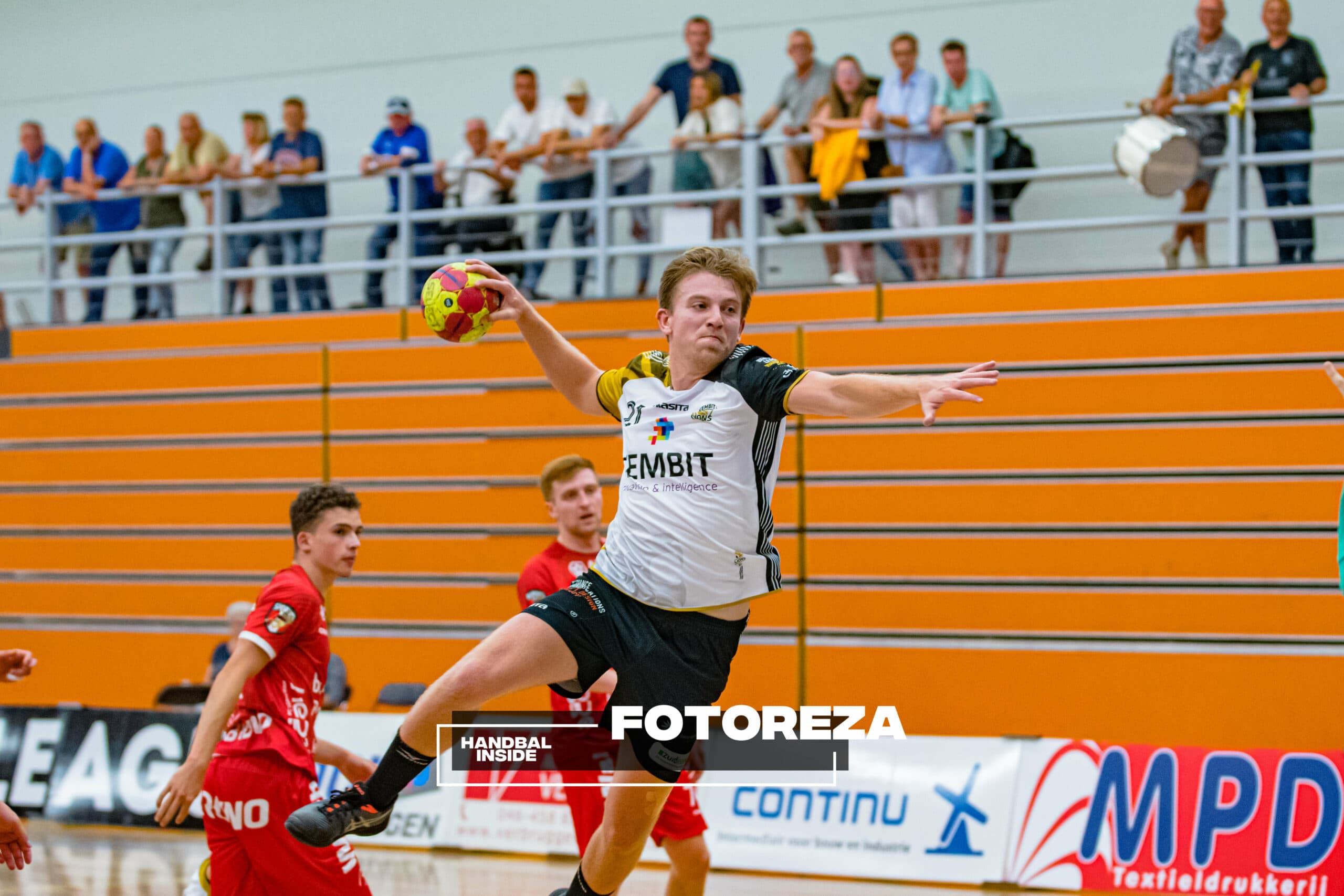 LIONS Luca van Straaten
