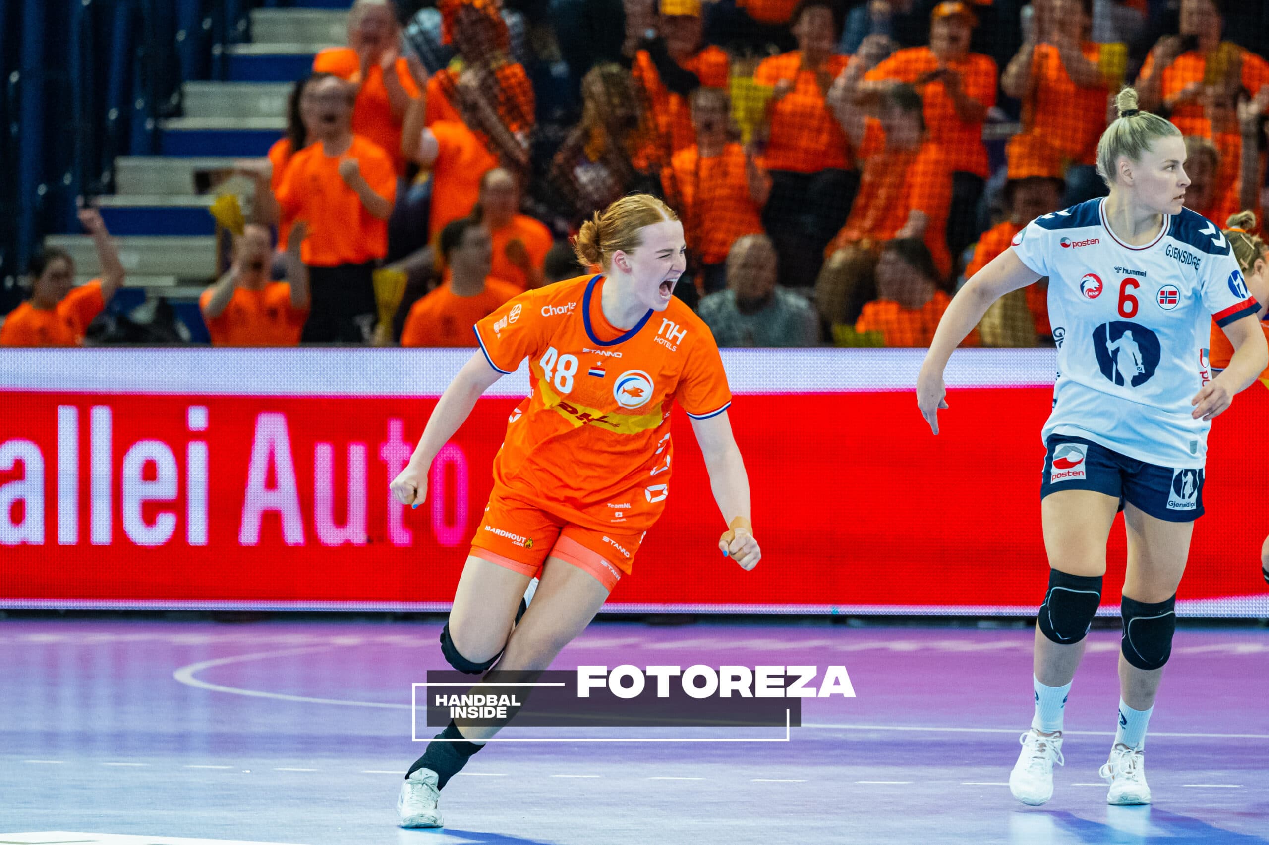 Dione Housheer Oranje