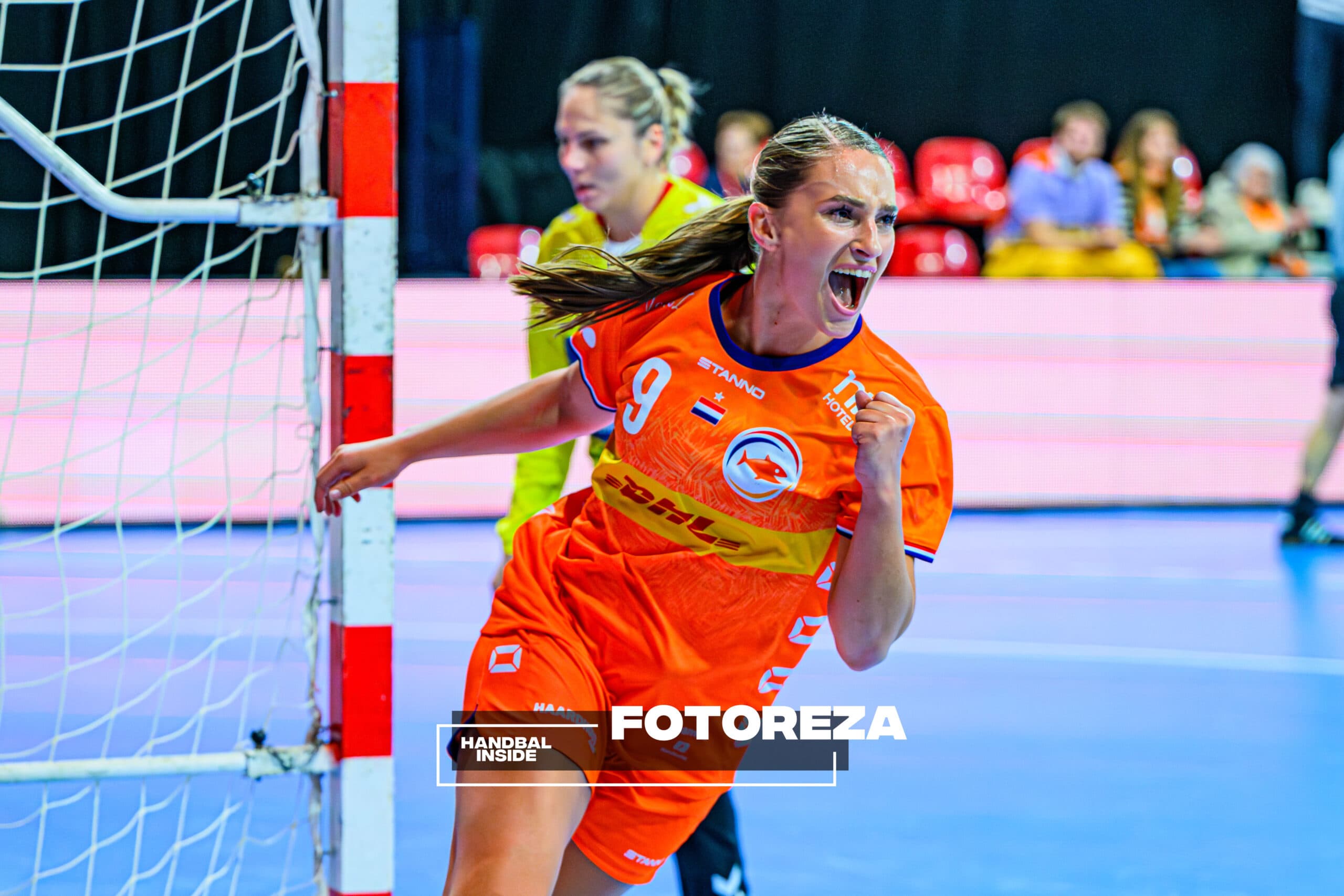 Larissa Nusser Oranje