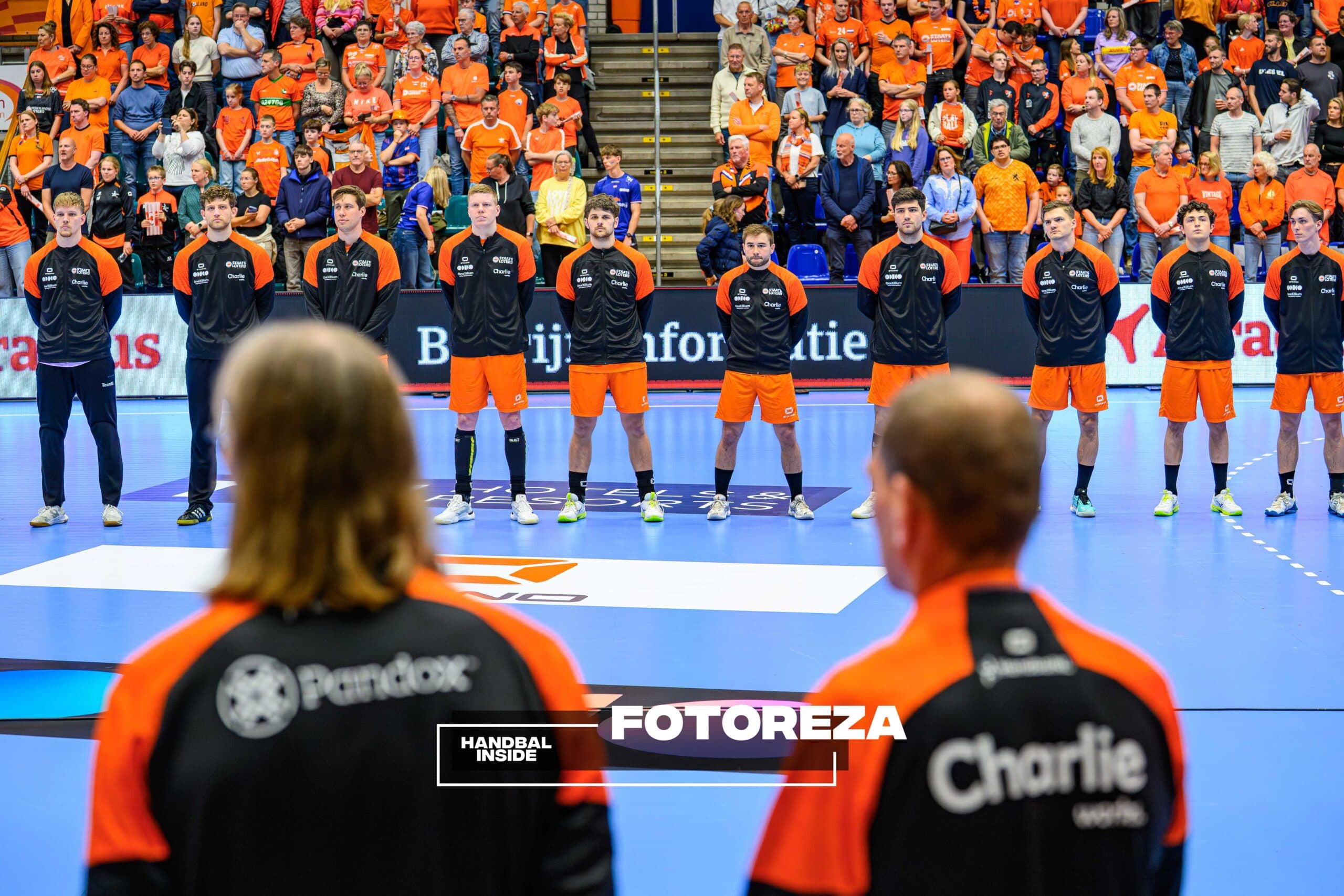 Oranje
