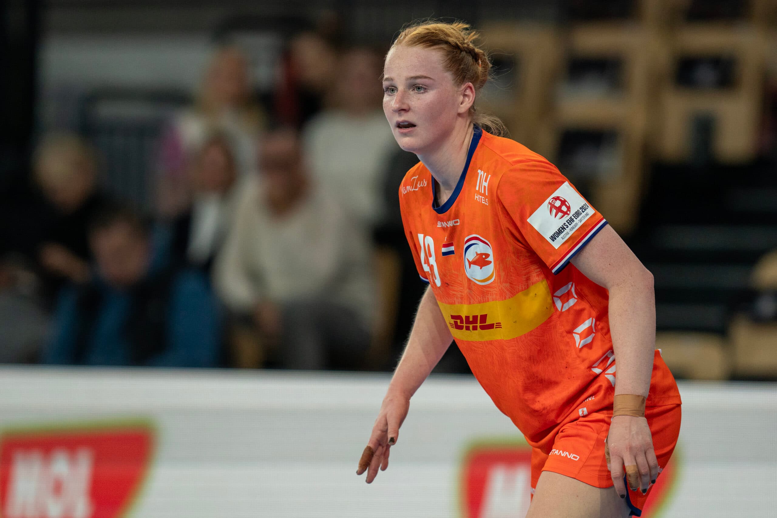 Dione Housheer Oranje