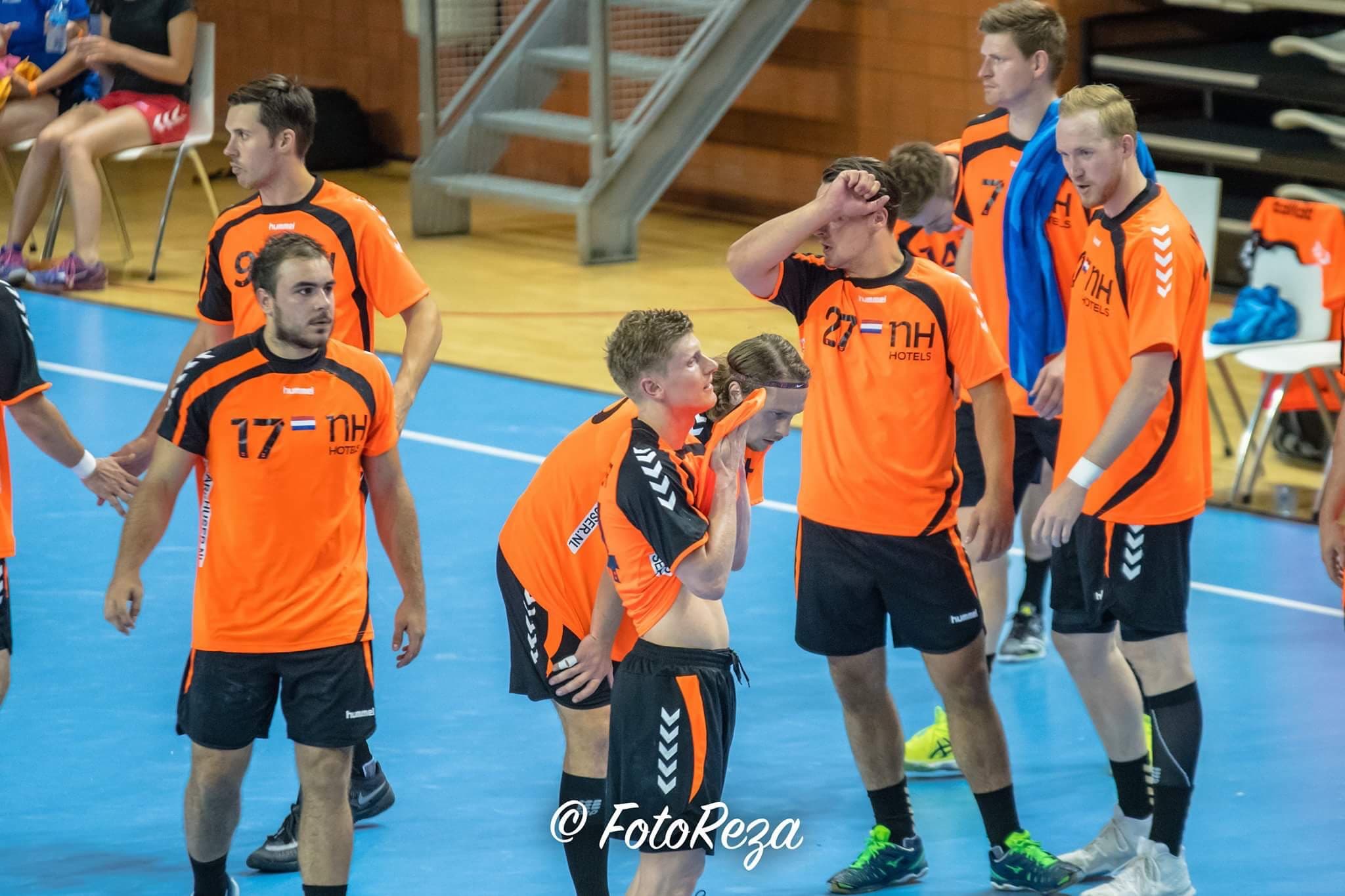 Oranje