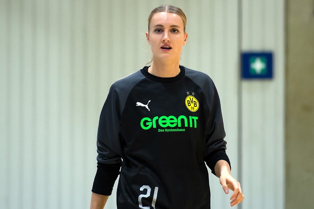 Kelly Dulfer Borussia Dortmund
