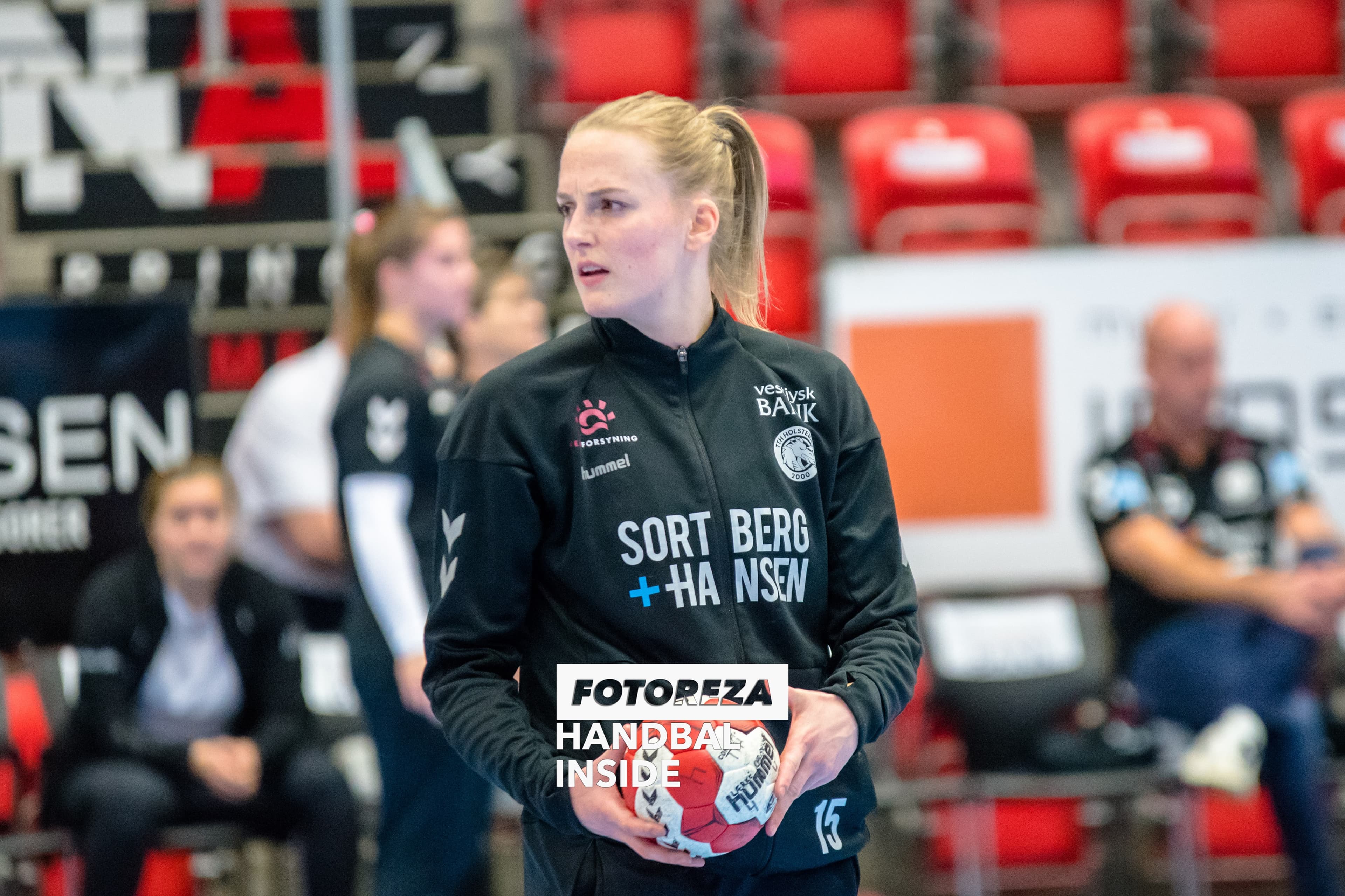 Lynn Knippenborg