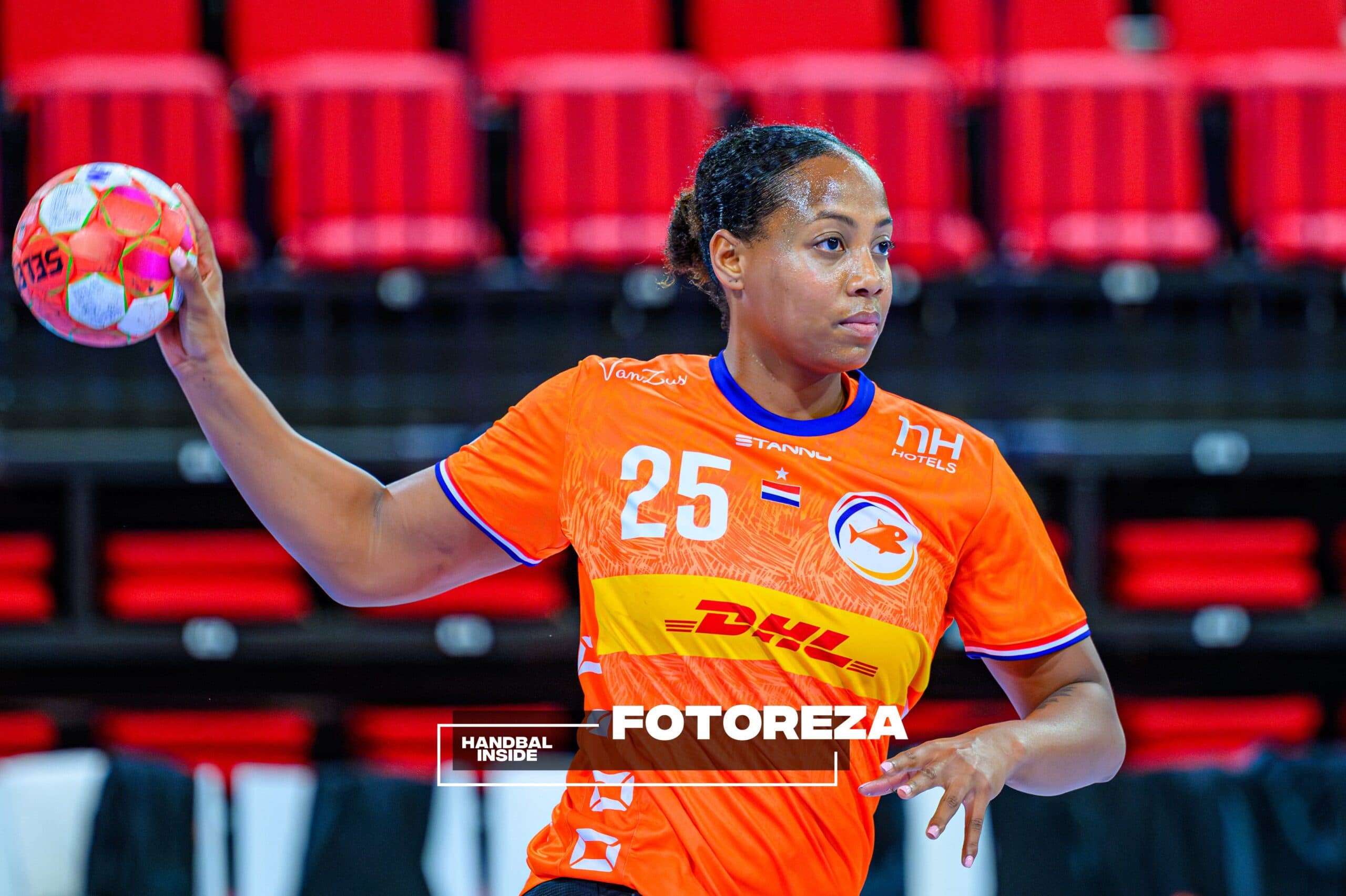 Sharon Nooitmeer Oranje