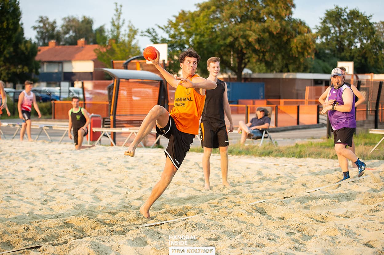 Beach Handball Calvin van der Scheer HVC