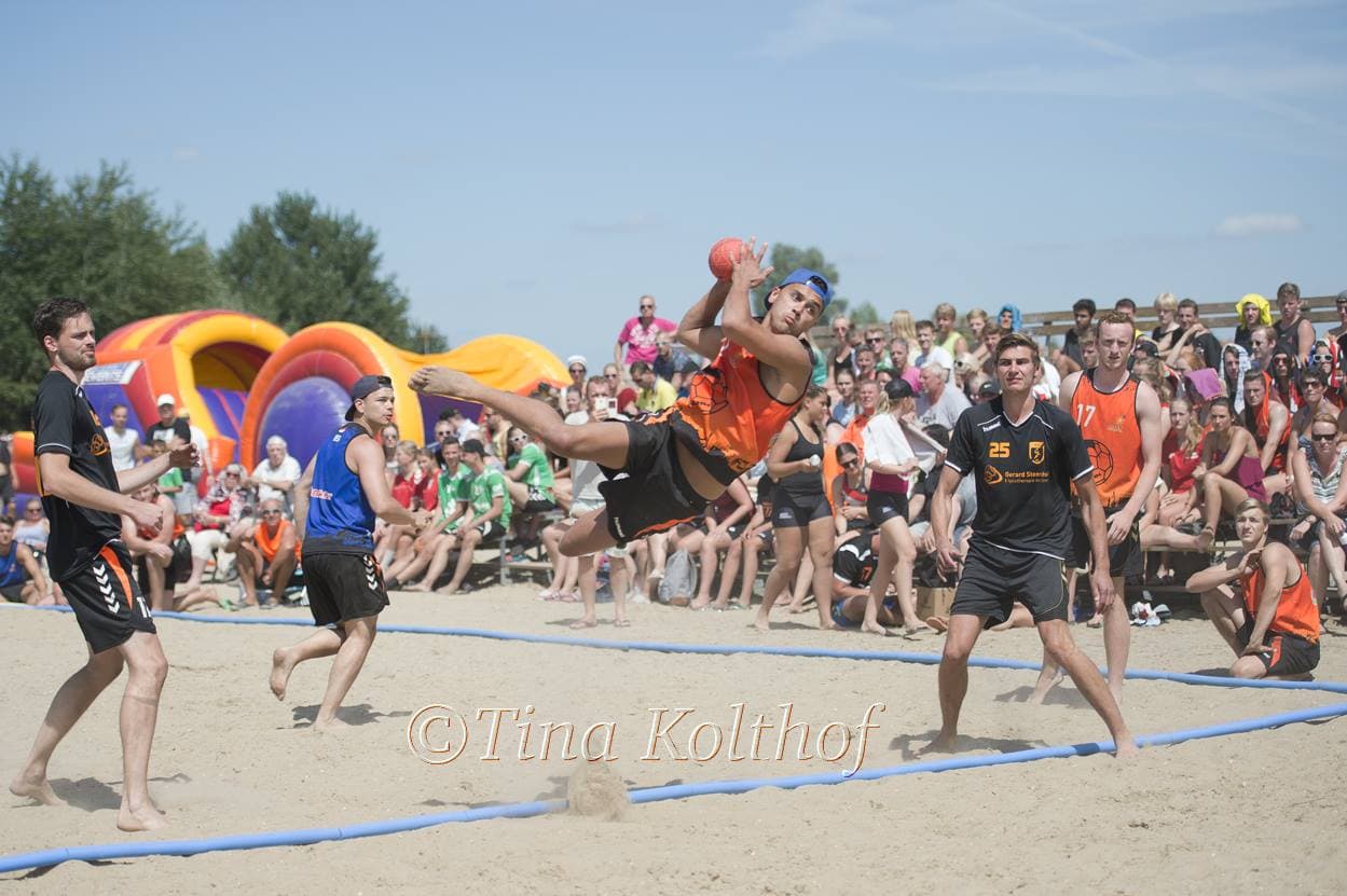 Beach Handball Hiekka Hauskaa Robin Jansen