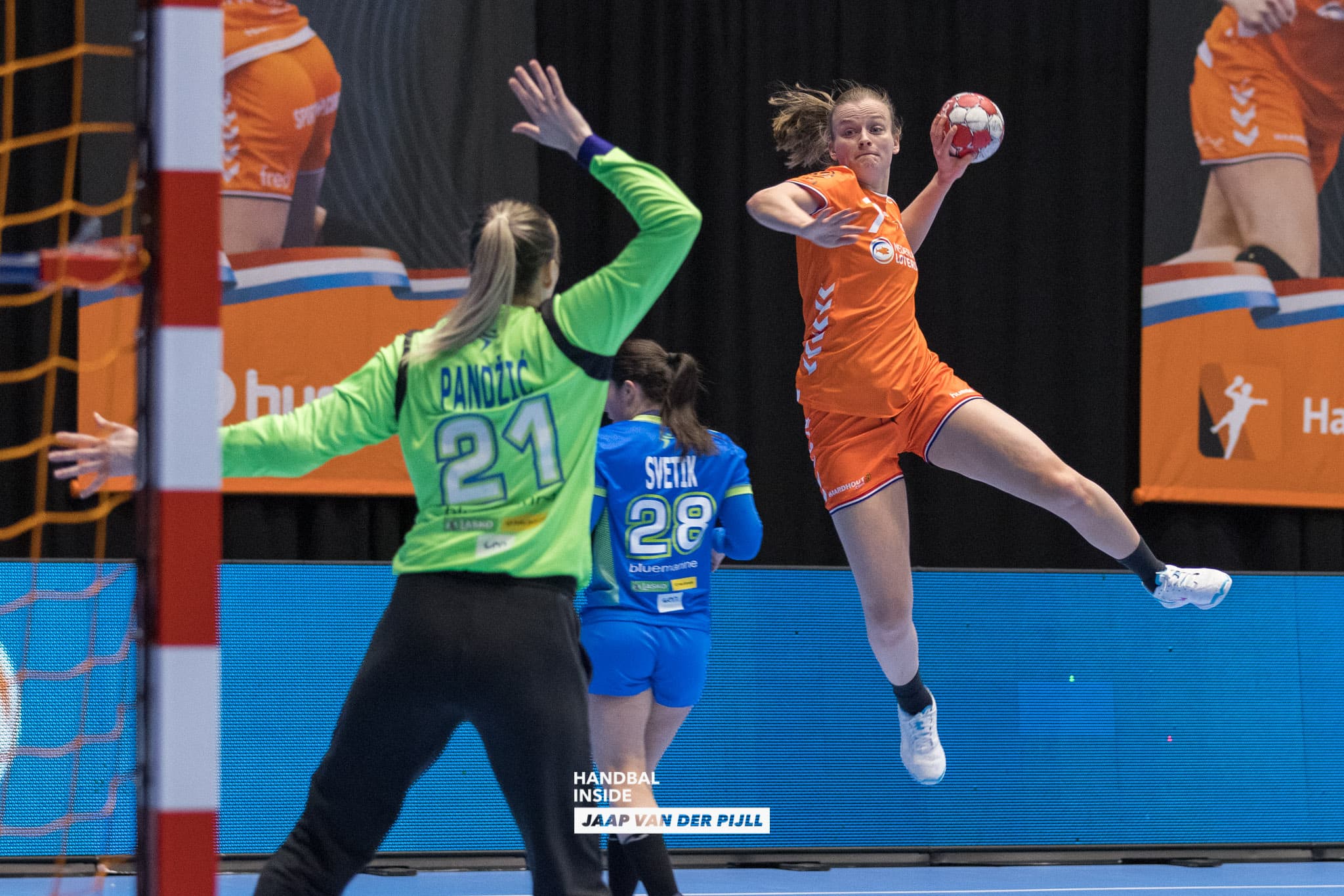 Debbie Bont Oranje