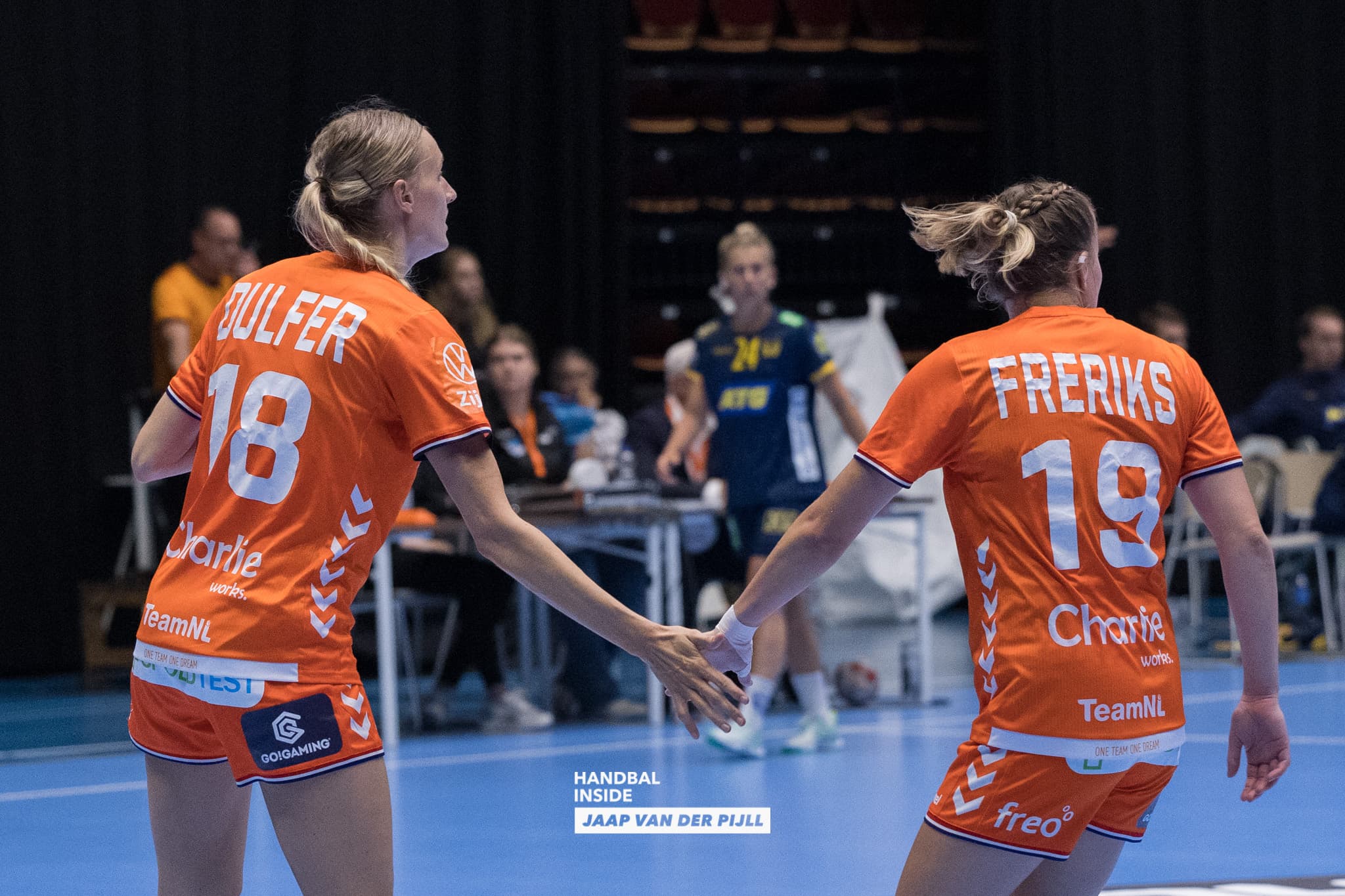 Kelly Dulfer Merel Freriks Oranje