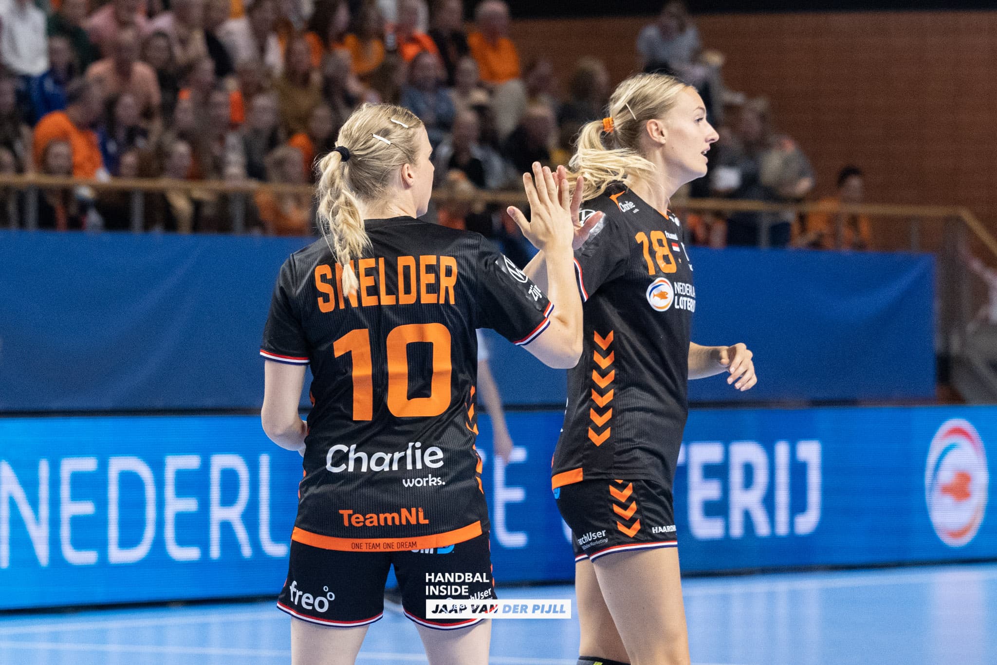 Oranje