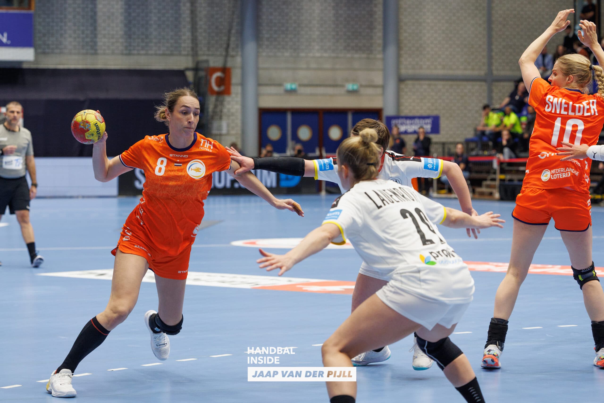 Lois Abbingh Oranje
