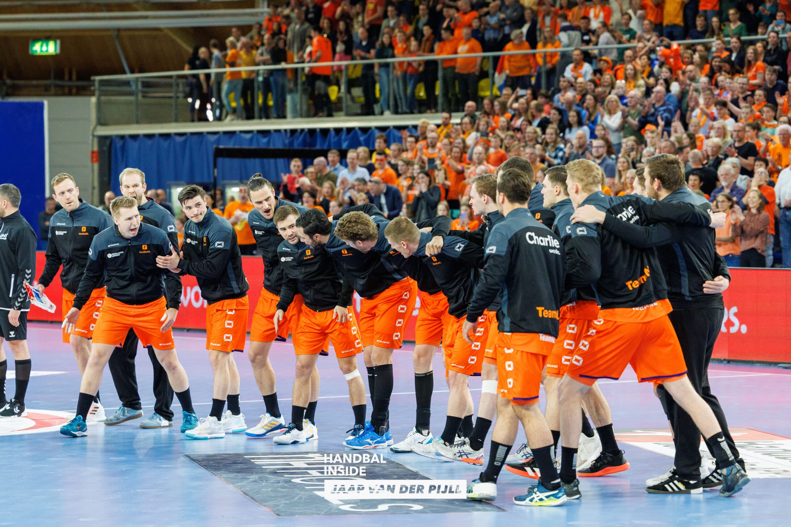 Oranje