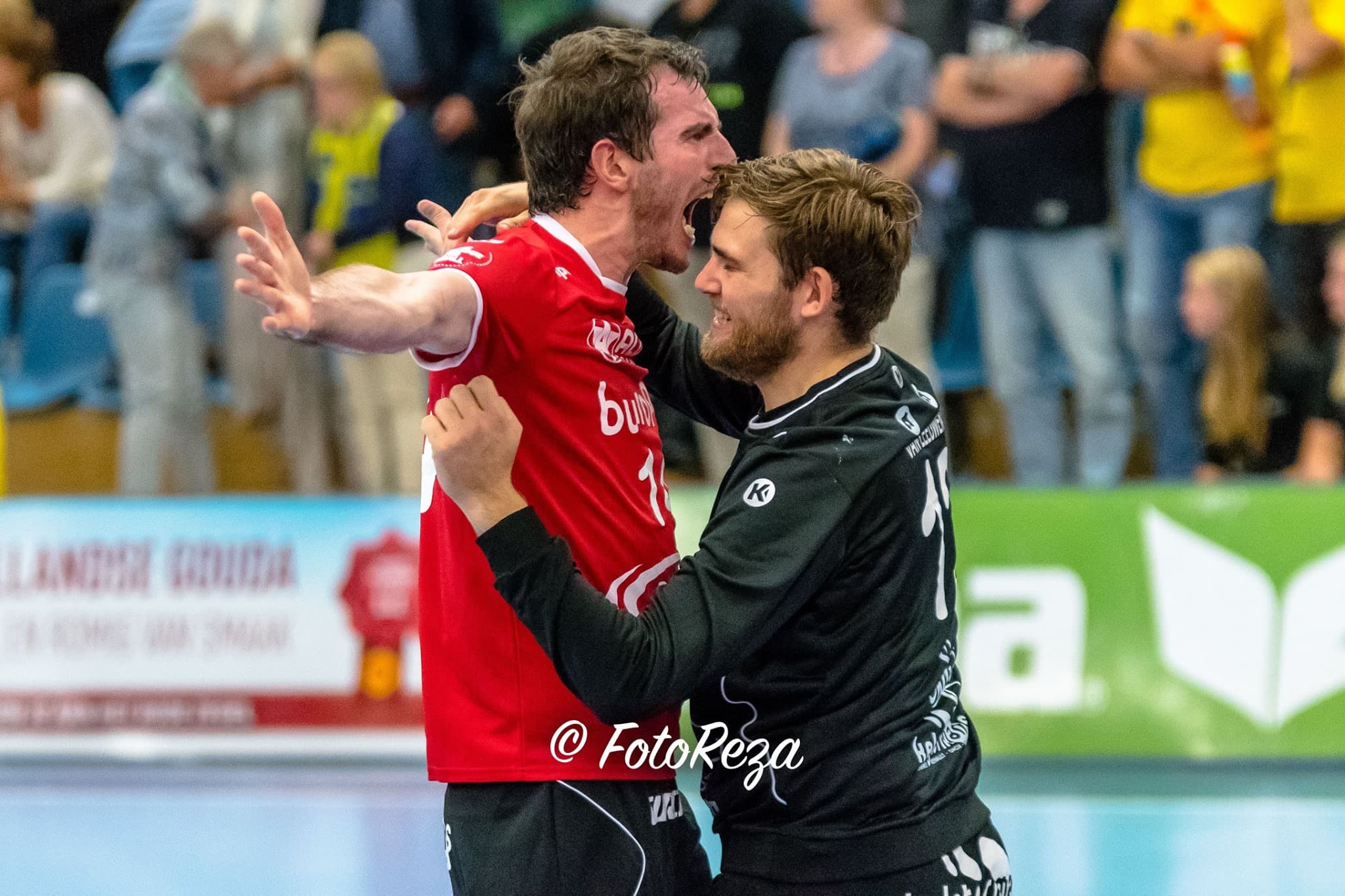 Vernooy Van Leeuwen Sporting Nelo