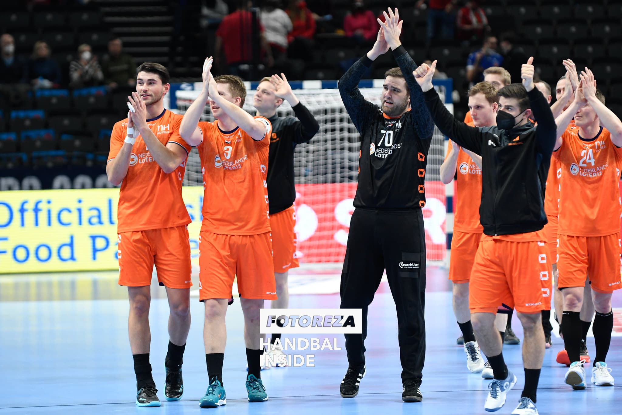 Oranje