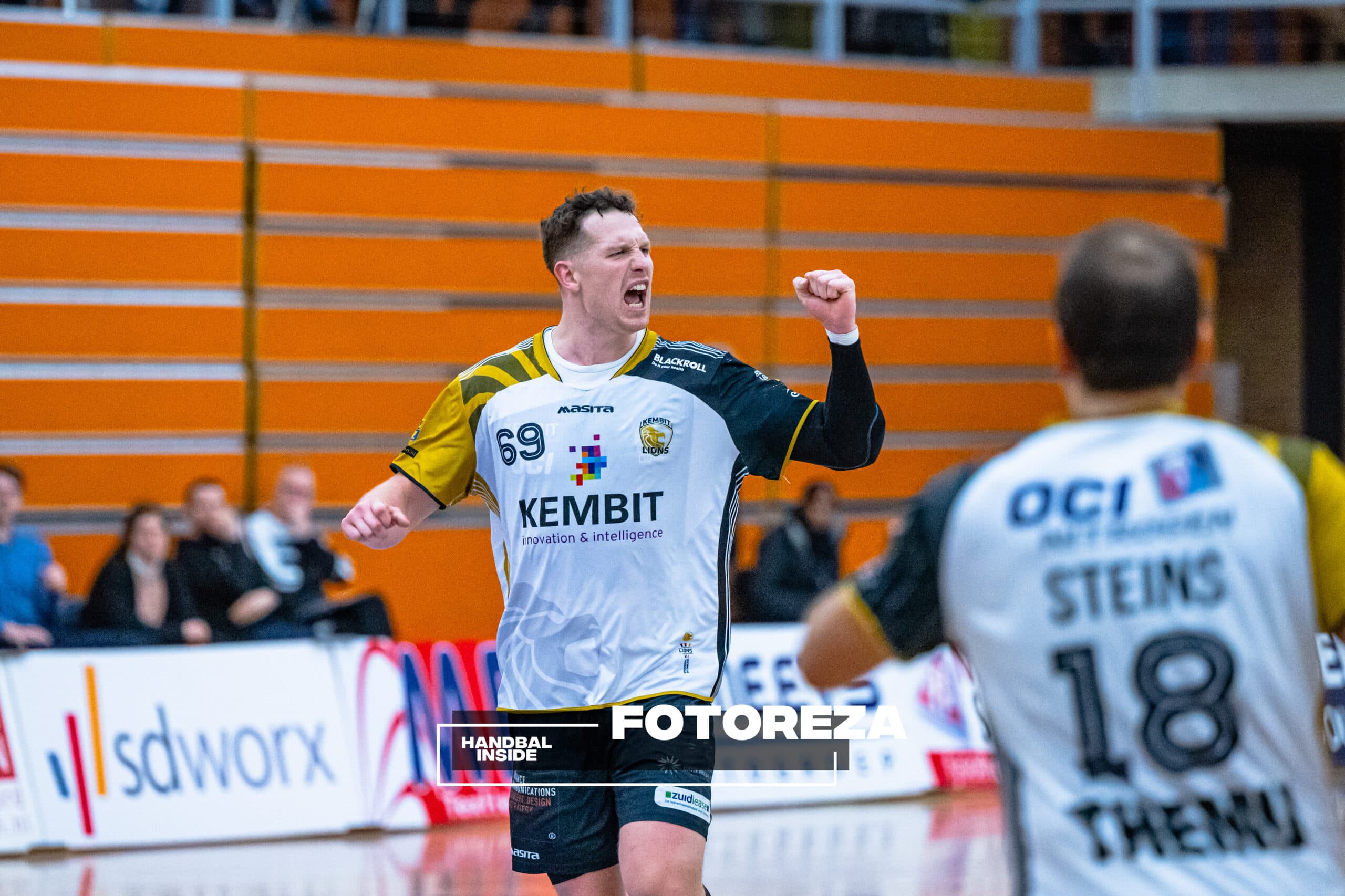 Jonas Dell LIONS