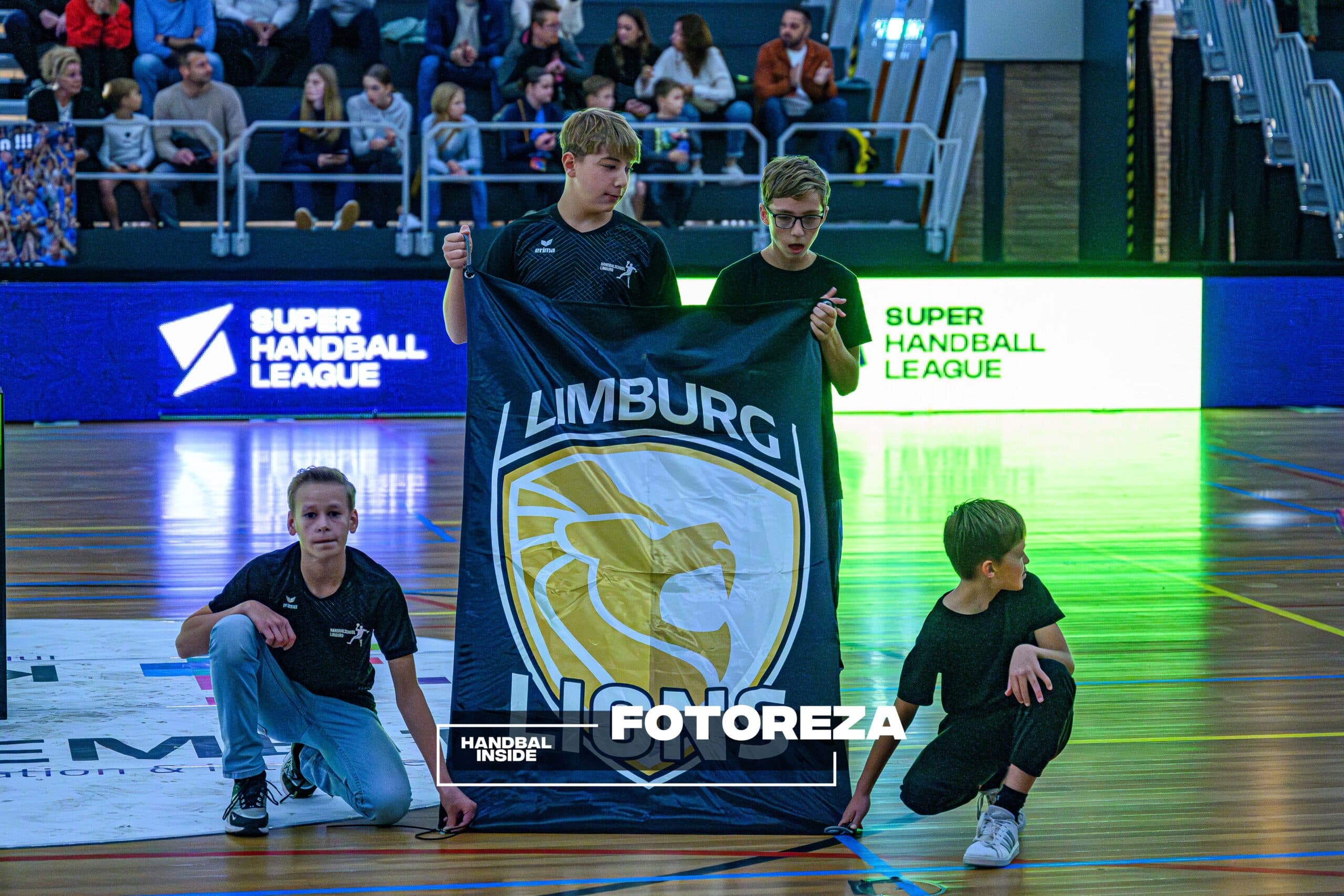 LIONS