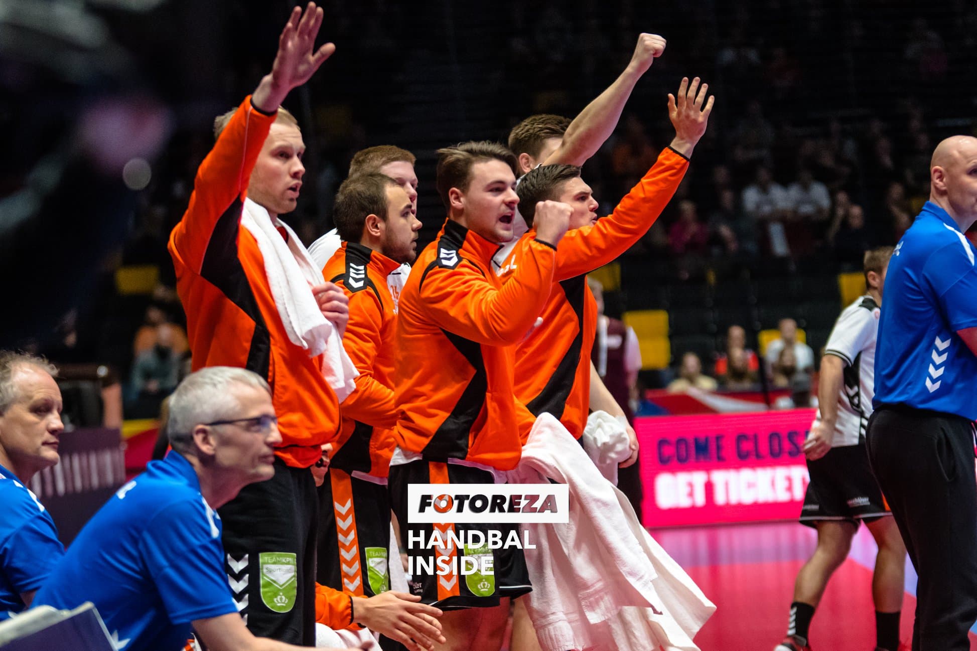 Oranje