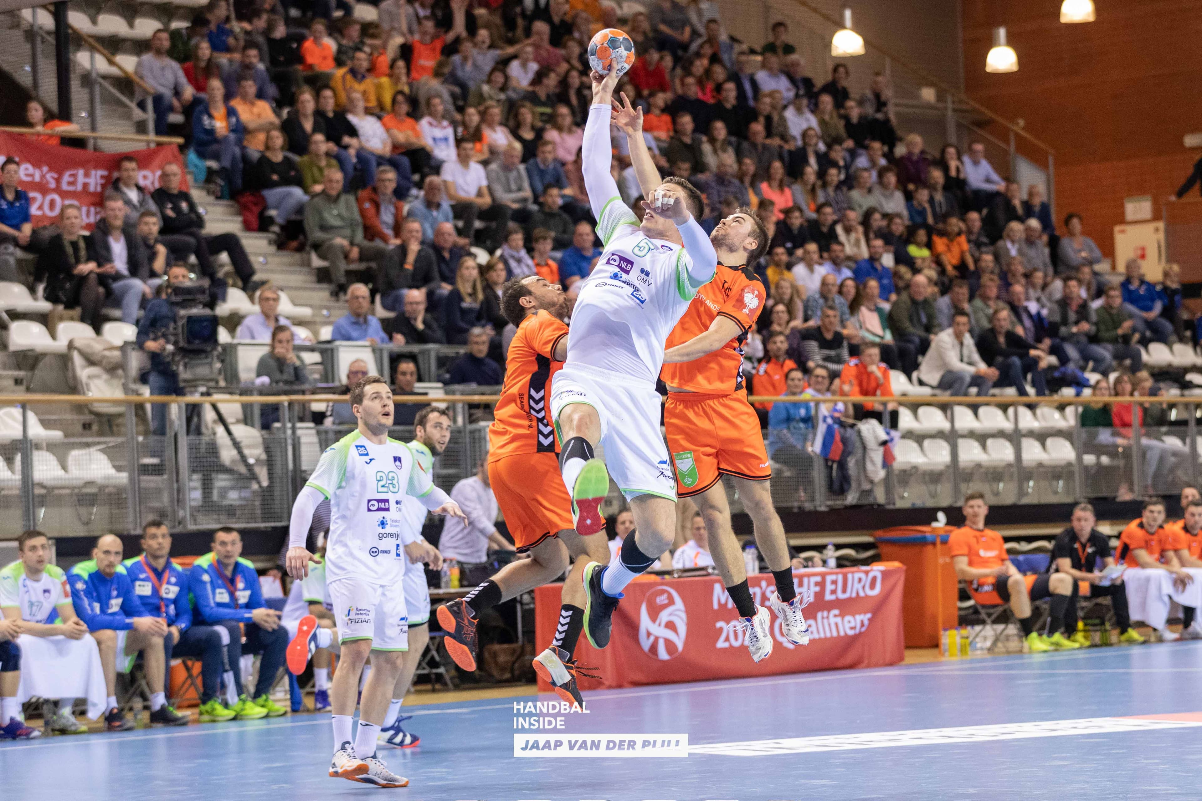 Oranje