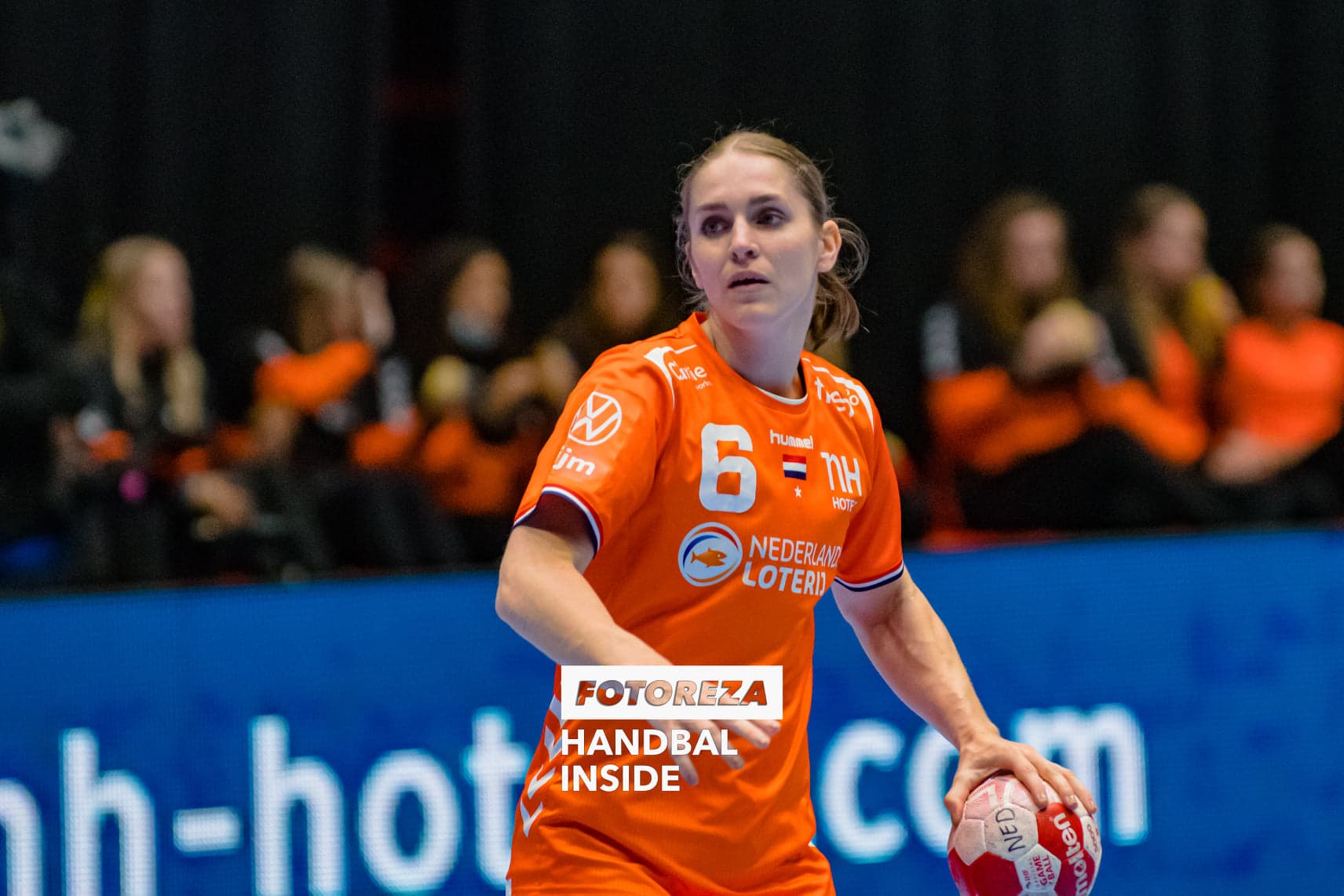 Oranje Laura van der Heijden