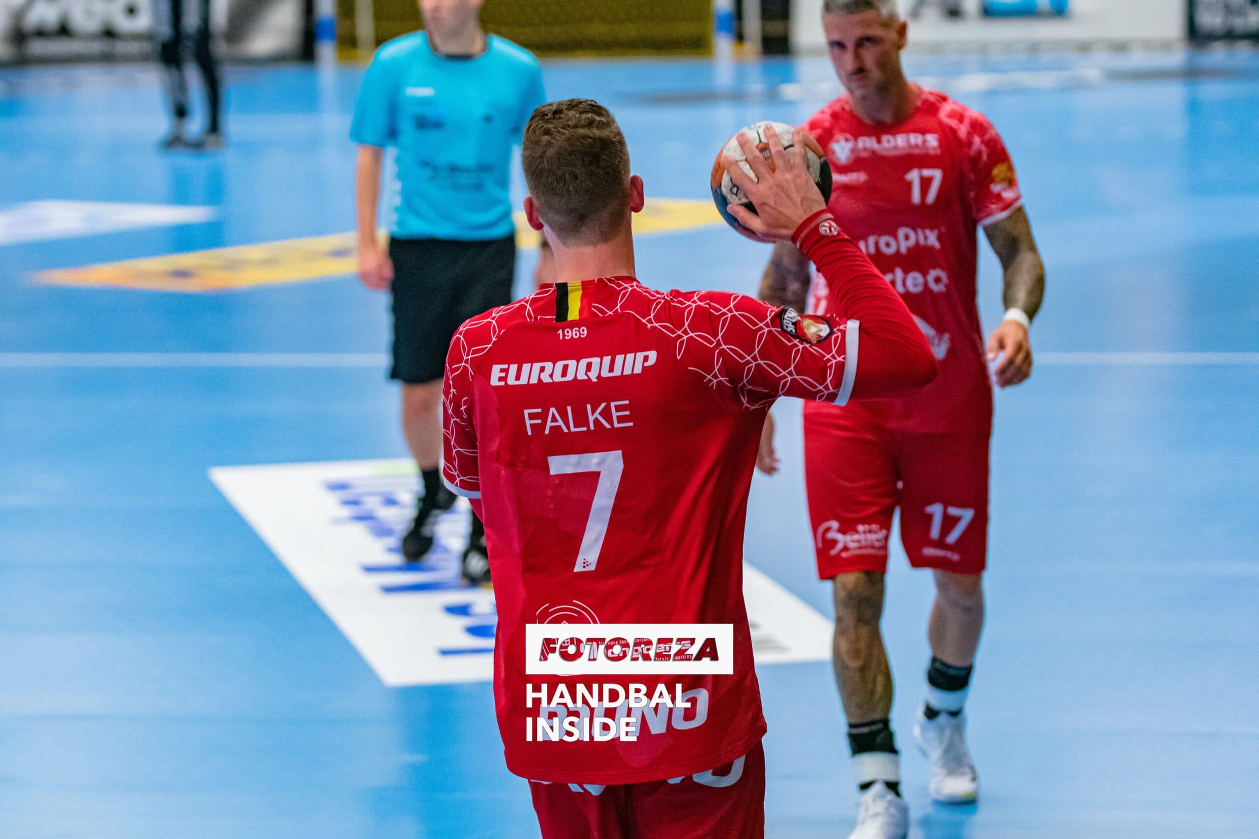 Sporting Pelt Tommie Falke