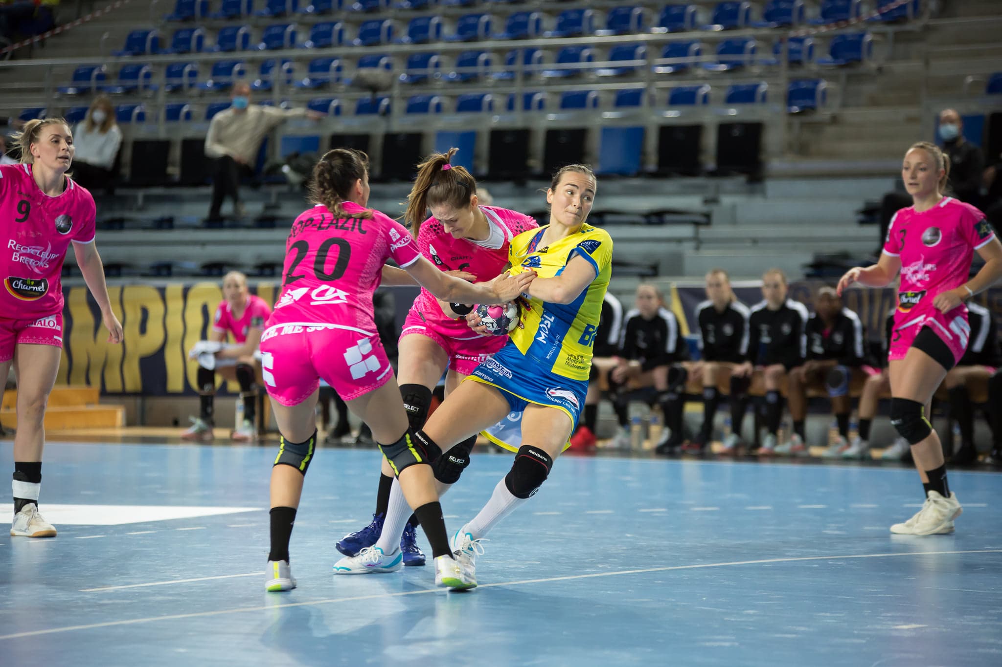 Yvette Broch Metz Handball